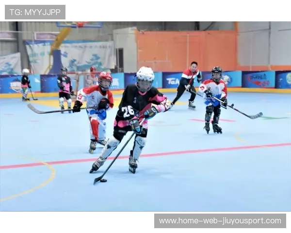 冰球队伍提升攻防转换速度,训练节奏较高 冰球队伍提升攻防转换速度,训练节奏较高