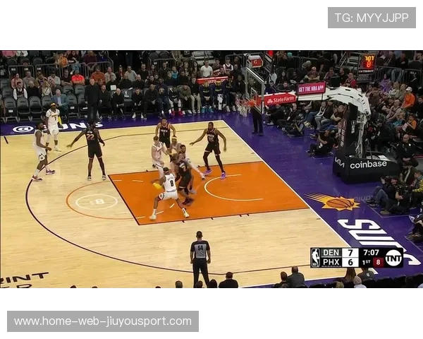 球员抢断后全场奔袭