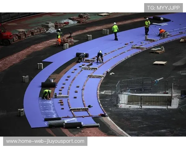 巴黎奥运赛场内多项耐力项目纪录刷新，巴黎奥运会田径场