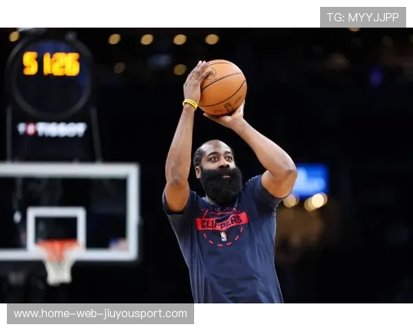 残阵快船首发公布!哈登莱昂纳德缺席,比尔复出带队挑战前东家 残阵快船首发公布!哈登莱昂纳德缺席,比尔复出带队挑战前东家